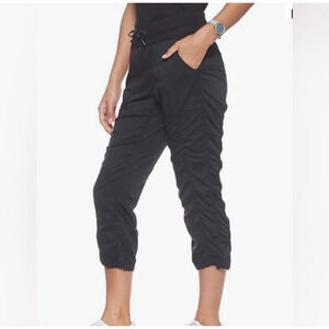 The North Face Womens Pants Aphrodite 2.0 Black Lightweight Cropped Size Large